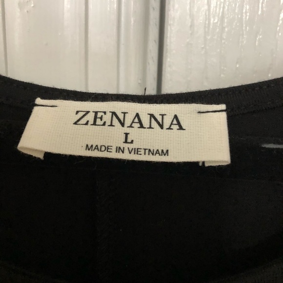 Sleeveless Tiered Flowing Maxi - Picture 3 of 6